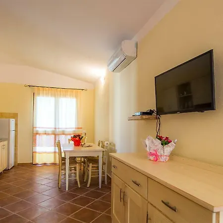 Apartment Sole Di Sardegna *