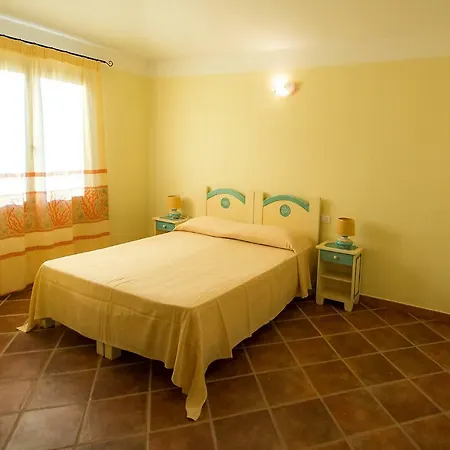 Sole Di Sardegna Apartment
