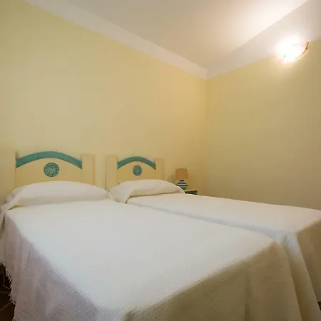 Sole Di Sardegna Apartment *